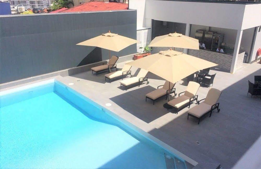 Queens Hotel Paramaribo Exterior photo